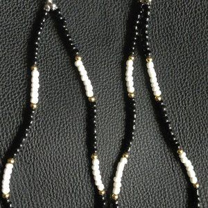 Black & White Long Beaded Dangle Earrings – Seed Bead